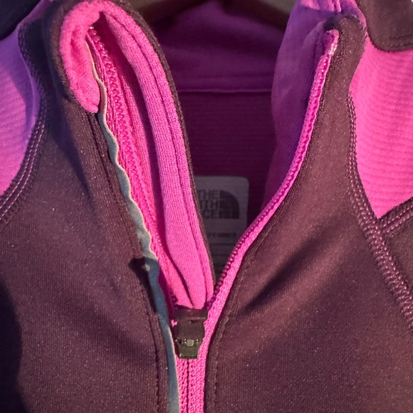 The North Face Purple and Pink 1/2-Zip Pullover Small. EUC - Picture 2 of 9